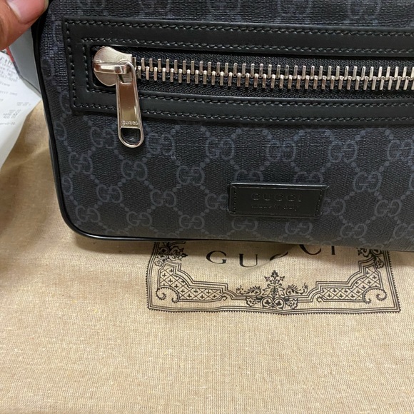 Unisex Gucci belt bag - Picture 10 of 11